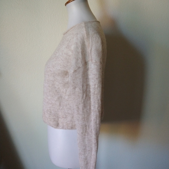 Wilfred Alpaca Crop Sweater - Picture 3 of 9